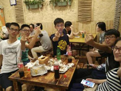 伍家岗烧烤加盟,学烧烤技术,开烧烤店多少钱疯狂烤翅加盟